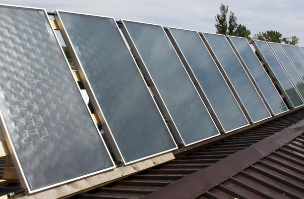 Coletor solar de placa plana